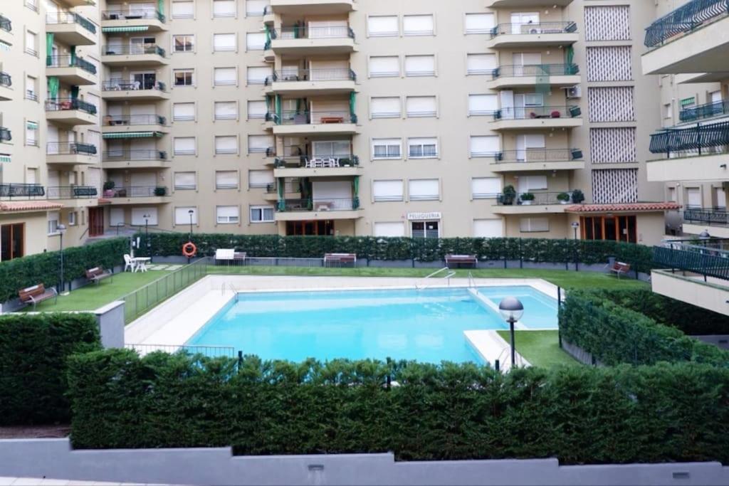 Amplio Apartamento Con Piscina Al Lado De La Playa Platja d'Aro Kültér fotó